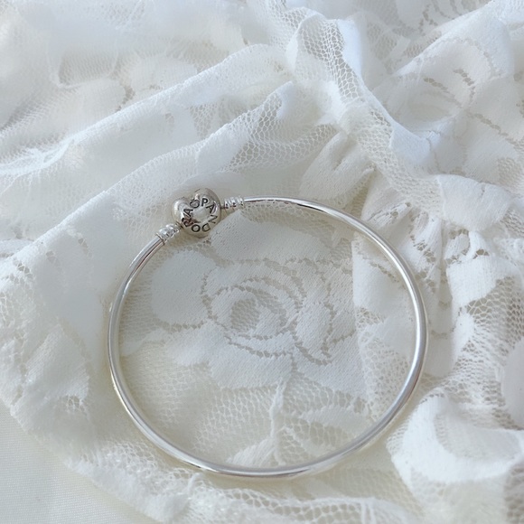 Pandora Bracelet size 19 - Picture 4 of 5